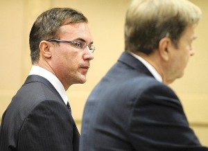 CT  MET-AJ-LEVIN.jpg