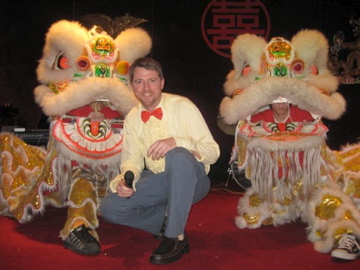 The host, with dragons