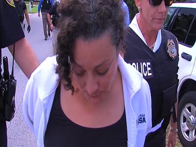 WPTV-Ivette-Nieves-Barsuglia-arrest_1397591014204_4102847_ver1.0_640_480